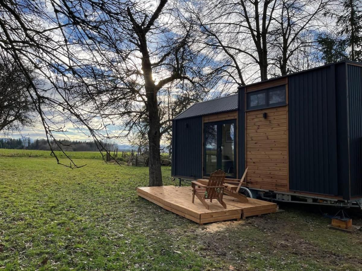 ザットレット Lisi Grun Tiny House By Tiny Awayヴィラ エクステリア 写真